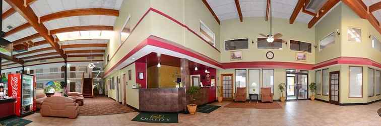 Lobi Quality Inn Trinidad