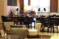 บาร์ คาเฟ่ และเลานจ์ Sheraton Heathrow Hotel