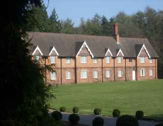 Exterior 2 Audleys Wood Hotel