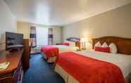 Kamar Tidur 7 Cottonwood Suites Savannah Hotel & Conference Center