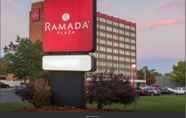 Exterior 7 Ramada Plaza by Wyndham Albany