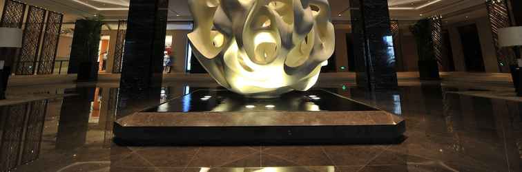 Lobi Jinling Hotel Nanjing