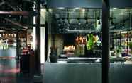 Bar, Cafe and Lounge 2 Hyatt Regency Delhi
