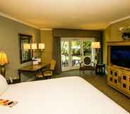 Bedroom 5 Safety Harbor Resort & Spa Trademark Collection by Wyndham