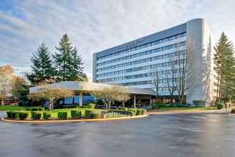 Exterior 4 DoubleTree Suites by Hilton Seattle Airport - Southcenter