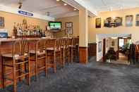 Bar, Kafe dan Lounge Blue Rock Resort