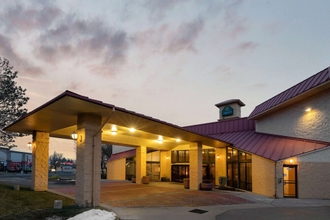 Exterior 4 La Quinta Inn & Suites by Wyndham Salt Lake City - Layton