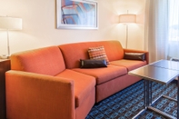 Common Space Fairfield Inn & Suites Sioux Falls