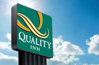 Exterior Quality Inn St. Paul-Minneapolis-Midway