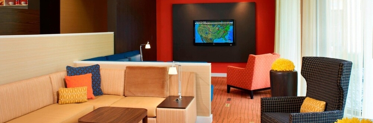 Lobby Courtyard by Marriott Columbus Dublin