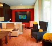 ล็อบบี้ 2 Courtyard by Marriott Columbus Dublin