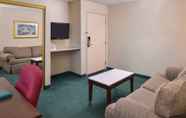 Common Space 4 Quality Inn & Suites Walnut - City of Industry