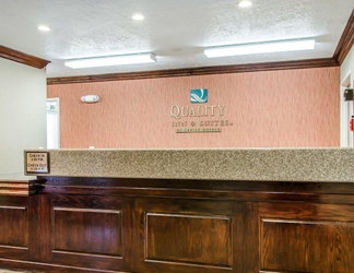 Sảnh chờ 2 Quality Inn & Suites