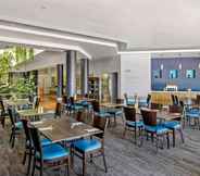 Restaurant 7 Novotel Darwin CBD