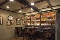 Bar, Cafe and Lounge The Bonnington Dublin & Leisure Centre
