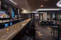 Bar, Cafe and Lounge Doubletree by Hilton Washington DC Silver Spring