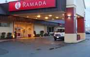 Bangunan 7 Ramada by Wyndham Sacramento