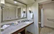 In-room Bathroom 2 Homewood Suites by Hilton Dayton-Fairborn (Wright Patterson)