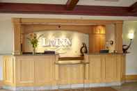 Lobby LivINN Hotel Minneapolis North / Fridley
