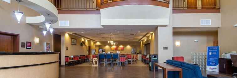 Lobby Comfort Suites Near Gettysburg Battlefield Visitor Center