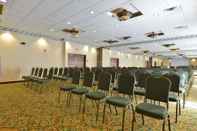 Functional Hall Comfort Suites Near Gettysburg Battlefield Visitor Center