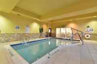 Swimming Pool Comfort Suites Near Gettysburg Battlefield Visitor Center