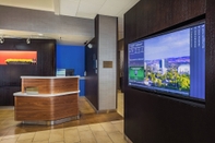 Lobby Courtyard by Marriott Riverside UCR/Moreno Valley Area