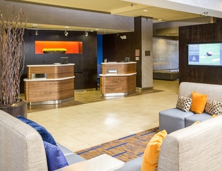 Lobby 2 Courtyard by Marriott Riverside UCR/Moreno Valley Area