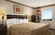 Bedroom 3 Days Inn by Wyndham Grantville Hershey North