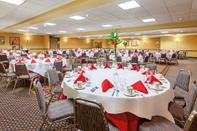 Functional Hall Holiday Inn Hotel & Suites Springfield - I-44, an IHG Hotel