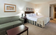 Bedroom 6 Holiday Inn Hotel & Suites Springfield - I-44, an IHG Hotel