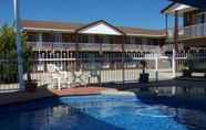 Swimming Pool 4 Albury Classic Motor Inn