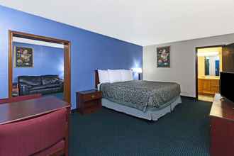 ห้องนอน 4 Days Inn by Wyndham Oklahoma City Fairground