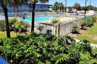 Swimming Pool Days Inn by Wyndham Titusville Kennedy Space Center