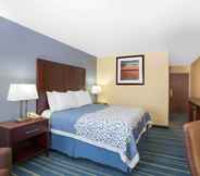 Bilik Tidur 5 Days Inn by Wyndham Grand Island