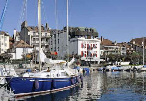 Nearby View and Attractions Mont Blanc au Lac