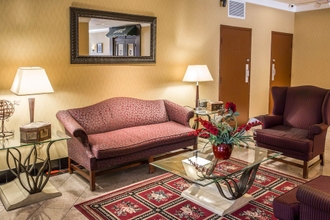 Lobi 4 Quality Inn Elizabeth City near University