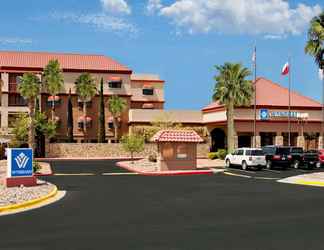 Exterior 2 Wyndham El Paso Airport Hotel & Waterpark
