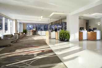 Lobby 4 Delta Hotels by Marriott Ottawa City Centre