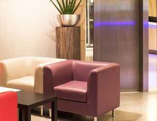 Lobby 2 Novotel Centre Nantes Bord de Loire