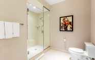 In-room Bathroom 6 The Chicago Hotel Collection - Magnificent Mile