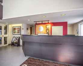 Lobi 4 Comfort Inn Gatineau