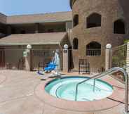 Swimming Pool 6 Super 8 by Wyndham Bakersfield South CA