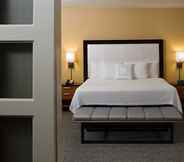 Bedroom 5 Courtyard by Marriott Montvale