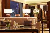 Bar, Kafe, dan Lounge Sheraton Hong Kong Hotel & Towers