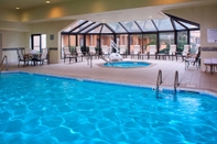 Swimming Pool Sonesta Select Kansas City Airport Tiffany Springs