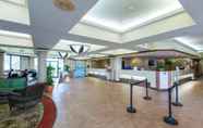 Lobby 6 Maingate Lakeside Resort