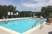 Swimming Pool Best Western Country Inn - North