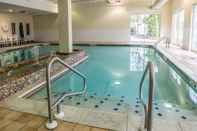 Swimming Pool Comfort Inn at the Park