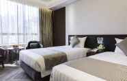 Kamar Tidur 4 Gloucester Luk Kwok Hong Kong